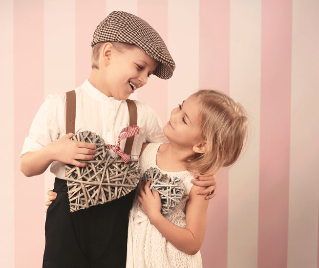 Kinder, Hochzeitspiele